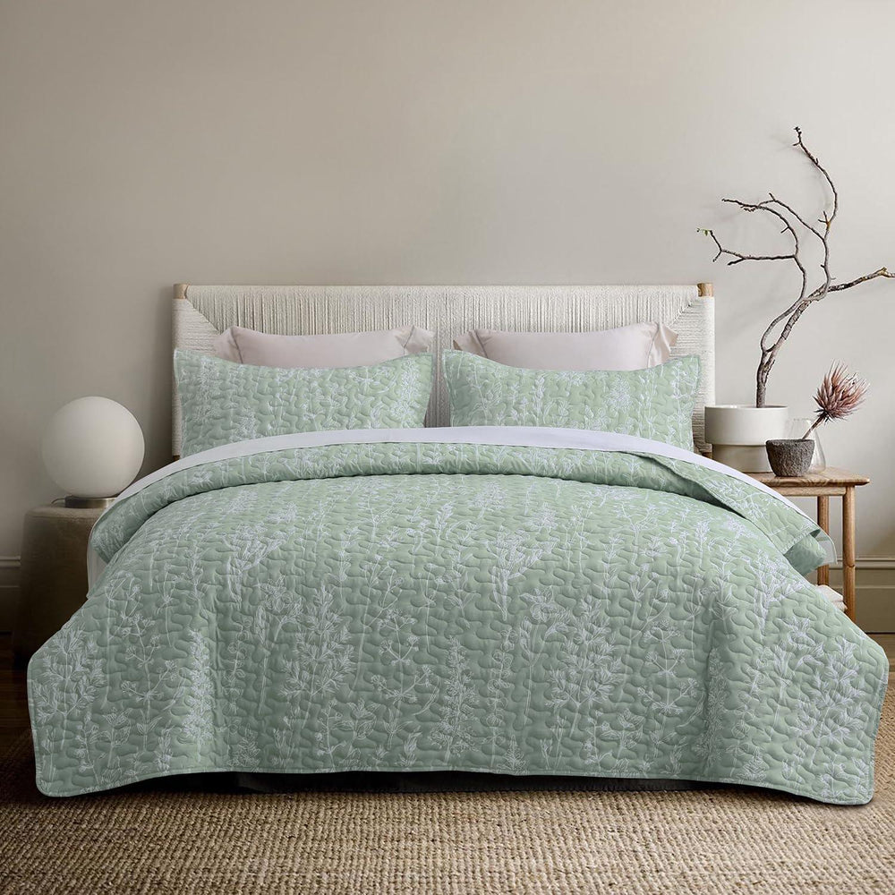 3-Piece Queen Size Quilt Set - Sage Green & White Botanical – Sleepbella