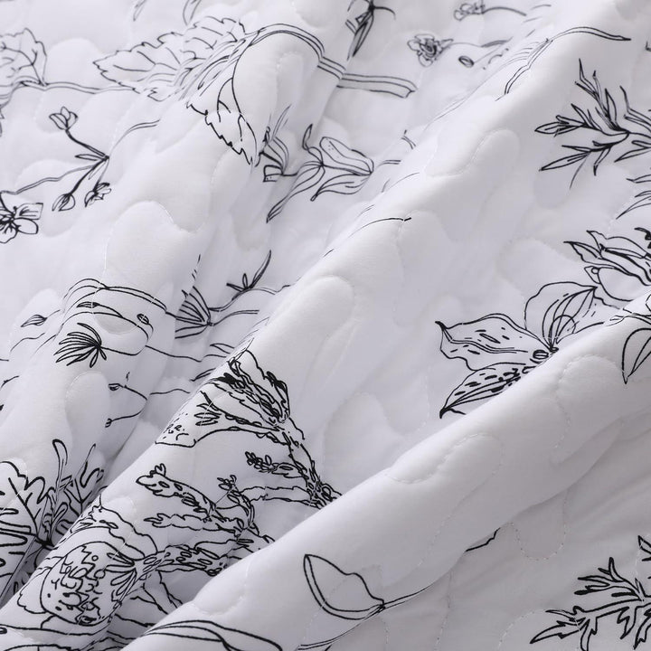 3 Pieces All Size Quilt Set, White Printed with Black Botanical Pattern Bedspread, Soft Light All Season Coverlet - Sleepbella 3 Pieces All Size Quilt Set, White Printed with Black Botanical Pattern Bedspread, Soft Light All Season Coverlet - Queen(90" x 96")