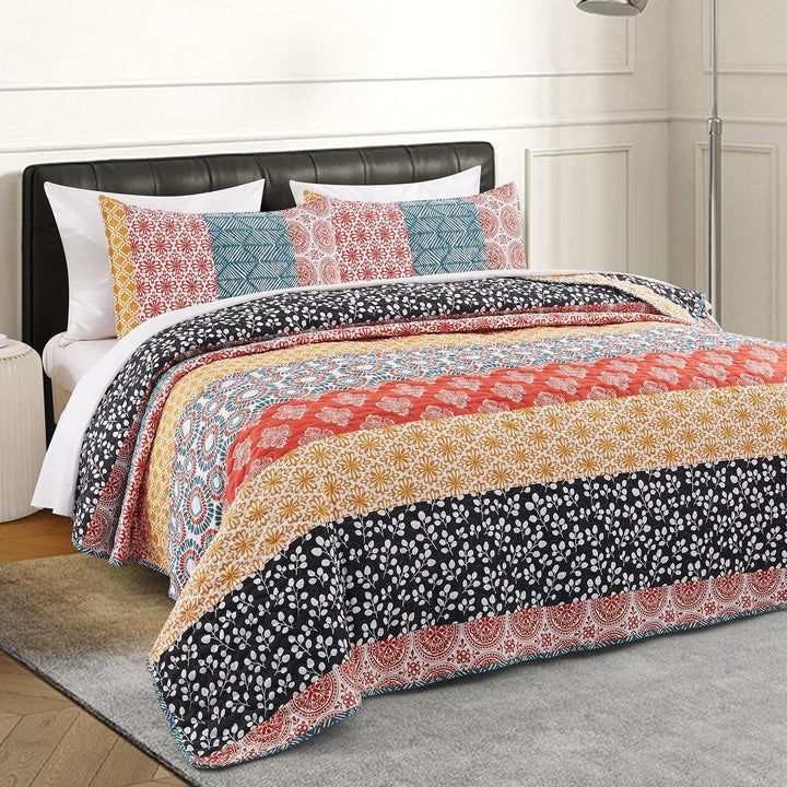 Comforter Quilt Set, Lightweight Quilts Coverlets with Red Bohemian Striped Pattern, Ultra Soft Washable Bedspread for All Season - Sleepbella Comforter Quilt Set, Lightweight Quilts Coverlets with Red Bohemian Striped Pattern, Ultra Soft Washable Bedspread for All Season - Queen(90" x 96")