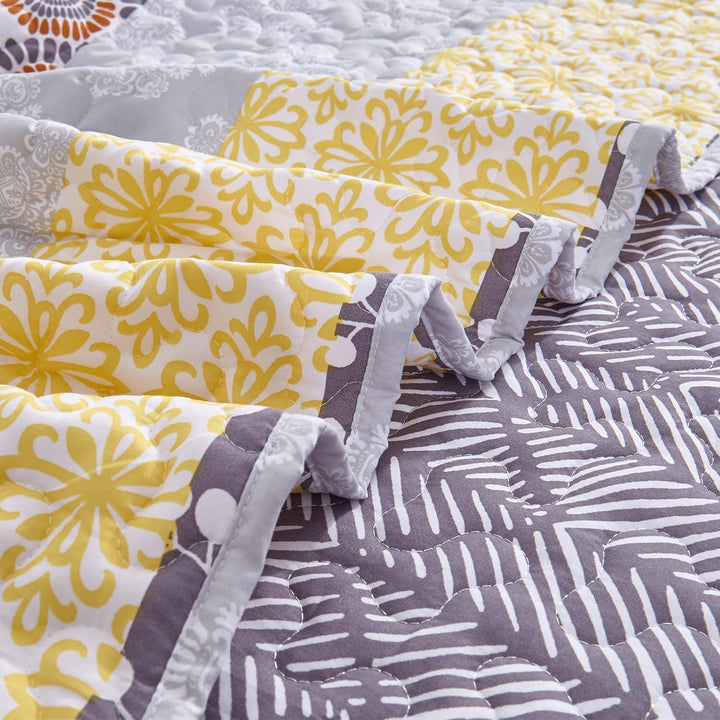 Comforter Quilt Set, Lightweight Quilts Coverlets with Yellow Bohemian Striped Pattern, Ultra Soft Washable Bedspread for All Season - Sleepbella Comforter Quilt Set, Lightweight Quilts Coverlets with Yellow Bohemian Striped Pattern, Ultra Soft Washable Bedspread for All Season - Queen(90" x 96")