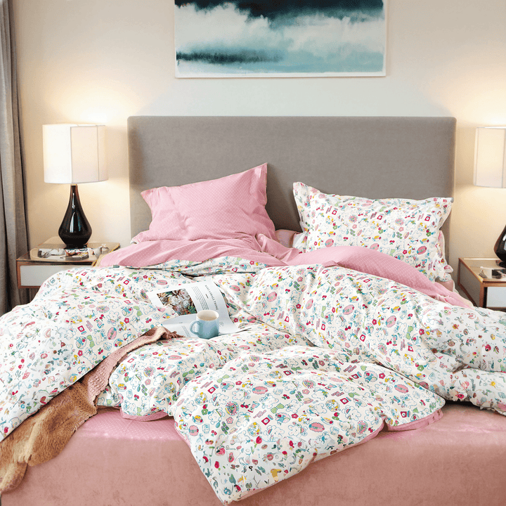 Pink Rabbit Kid Comforter & Duvet Cover - Country Floral Cotton - Sleepbella Pink Rabbit Kid Comforter & Duvet Cover - Country Floral Cotton - Duvet cover set / Twin