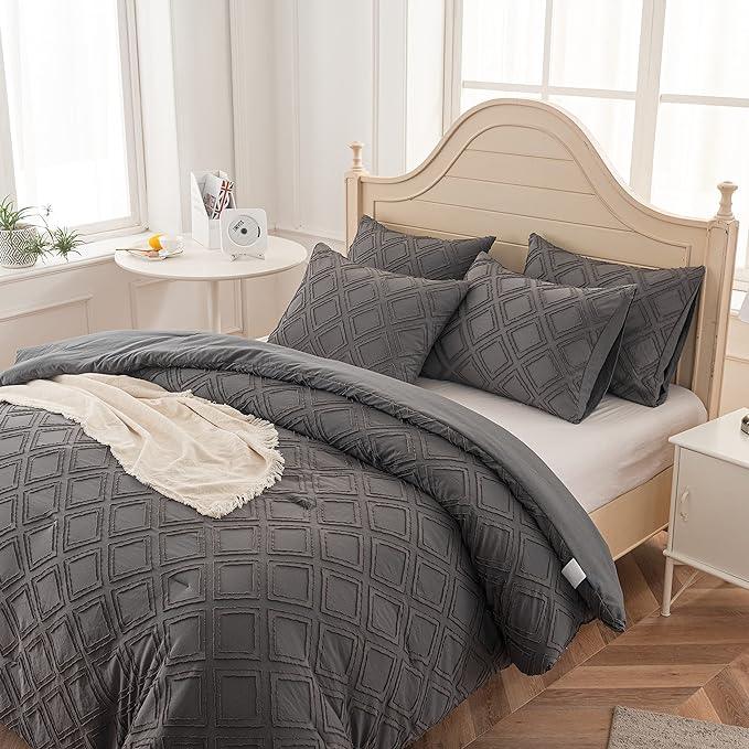 Comforter Set Diamond Tufted Design, Lightweight Bedding Comforter Sets, Soft and Fluffy Comforter for All Seasons, Dark Grey - Sleepbella Comforter Set Diamond Tufted Design, Lightweight Bedding Comforter Sets, Soft and Fluffy Comforter for All Seasons, Dark Grey - Queen / Diamond-dark Grey