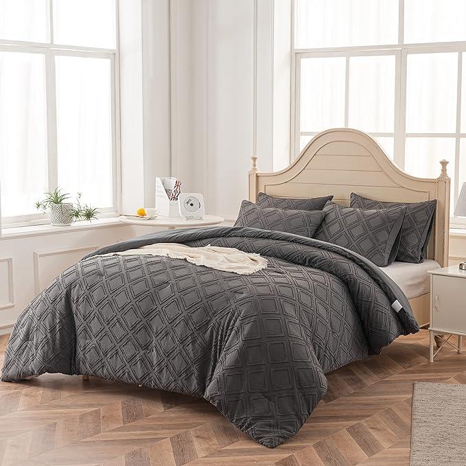 Comforter Set Diamond Tufted Design, Lightweight Bedding Comforter Sets, Soft and Fluffy Comforter for All Seasons, Dark Grey - Sleepbella Comforter Set Diamond Tufted Design, Lightweight Bedding Comforter Sets, Soft and Fluffy Comforter for All Seasons, Dark Grey - Queen / Diamond-dark Grey